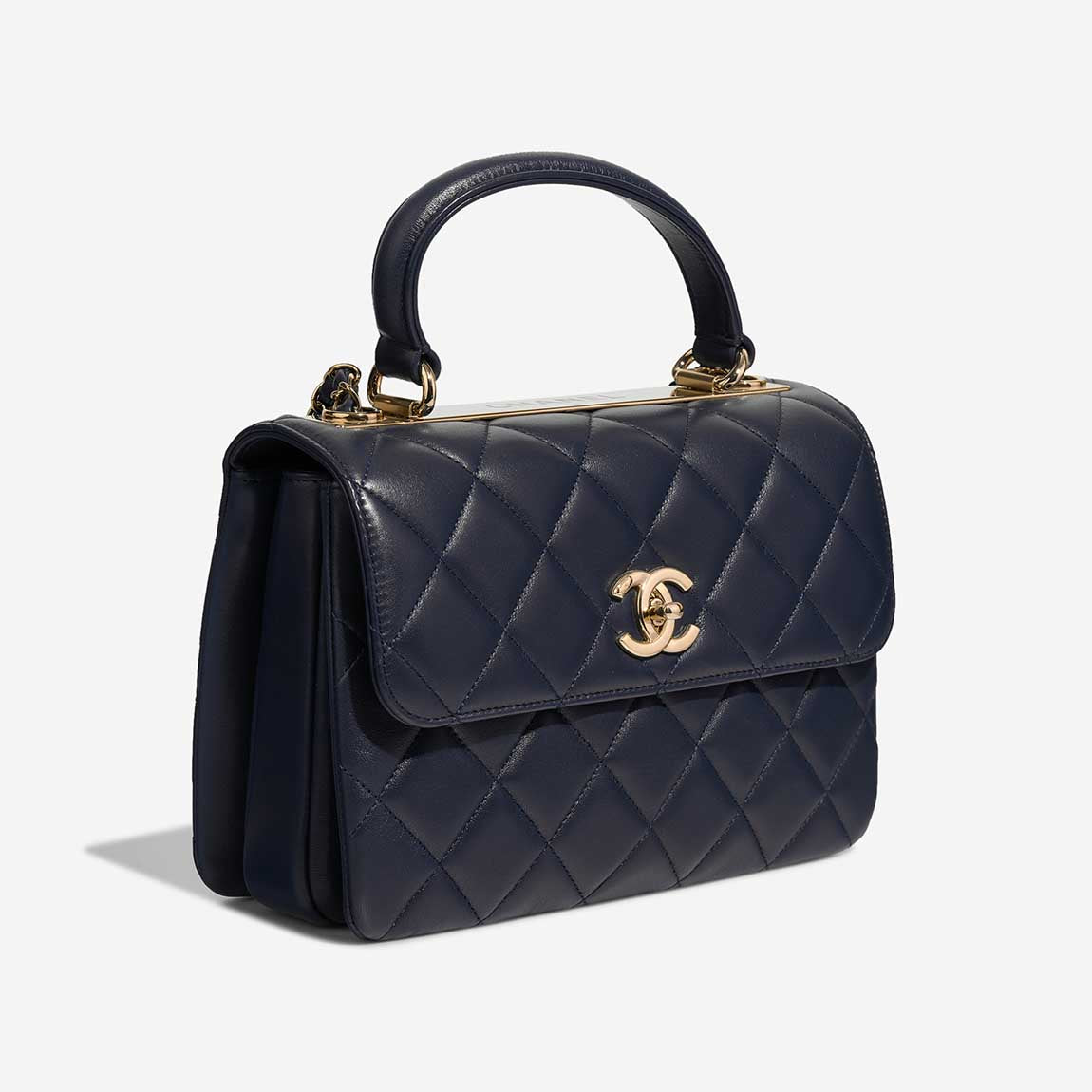 Channel trendy CC medium bag