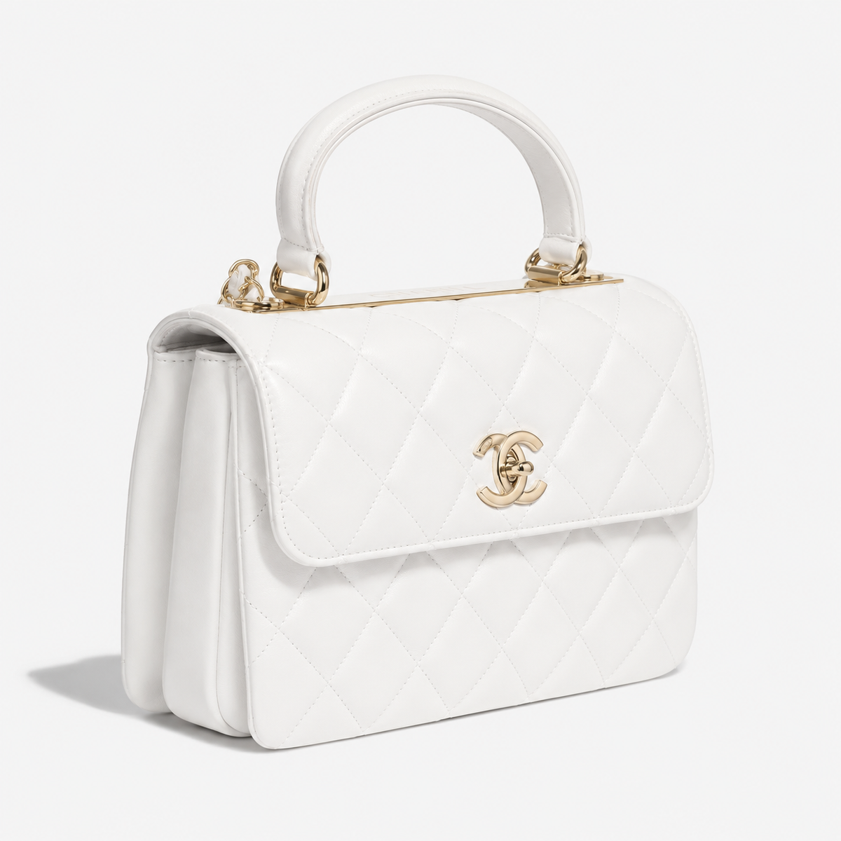 Channel trendy CC medium bag