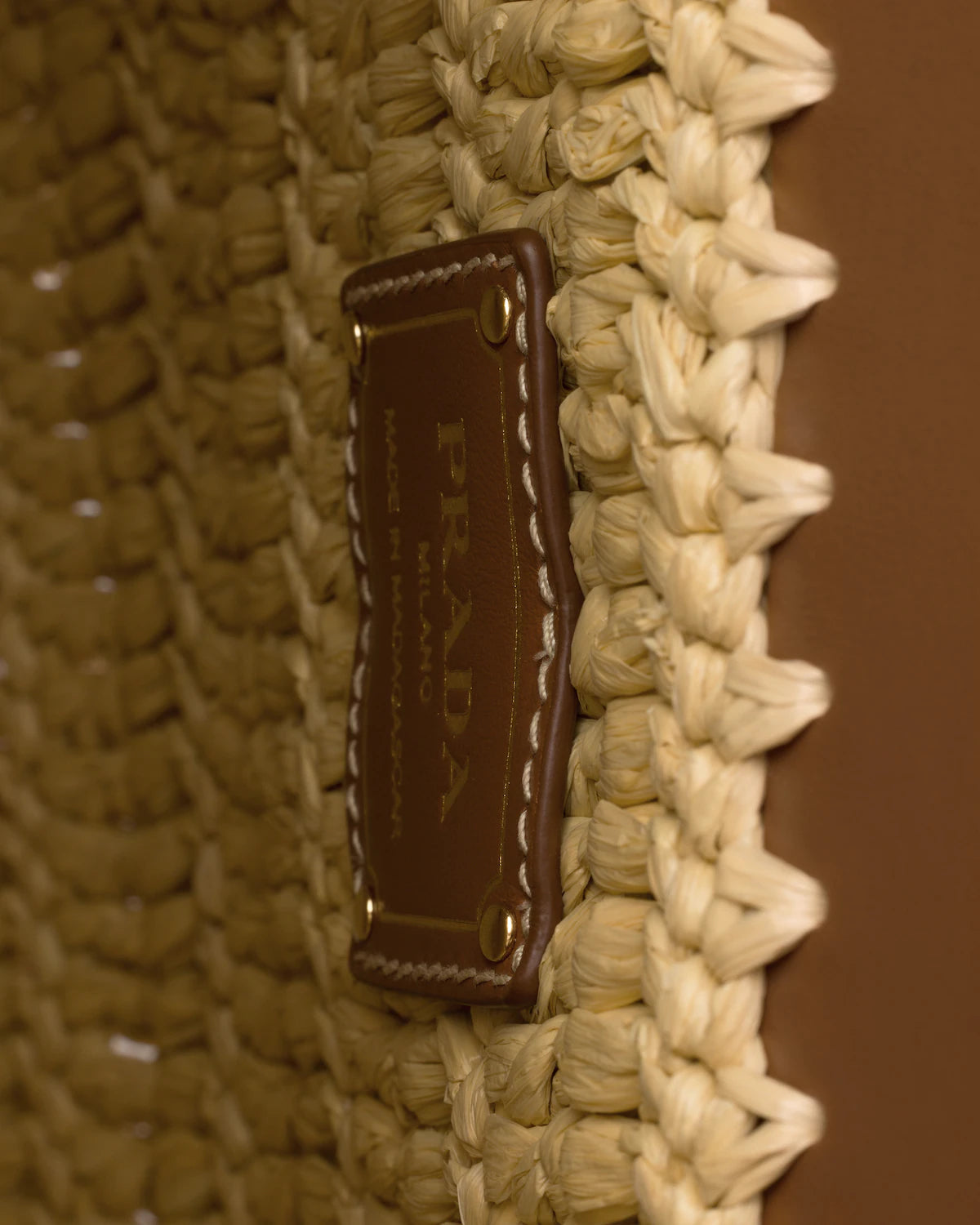 Small crochet and leather tote bag