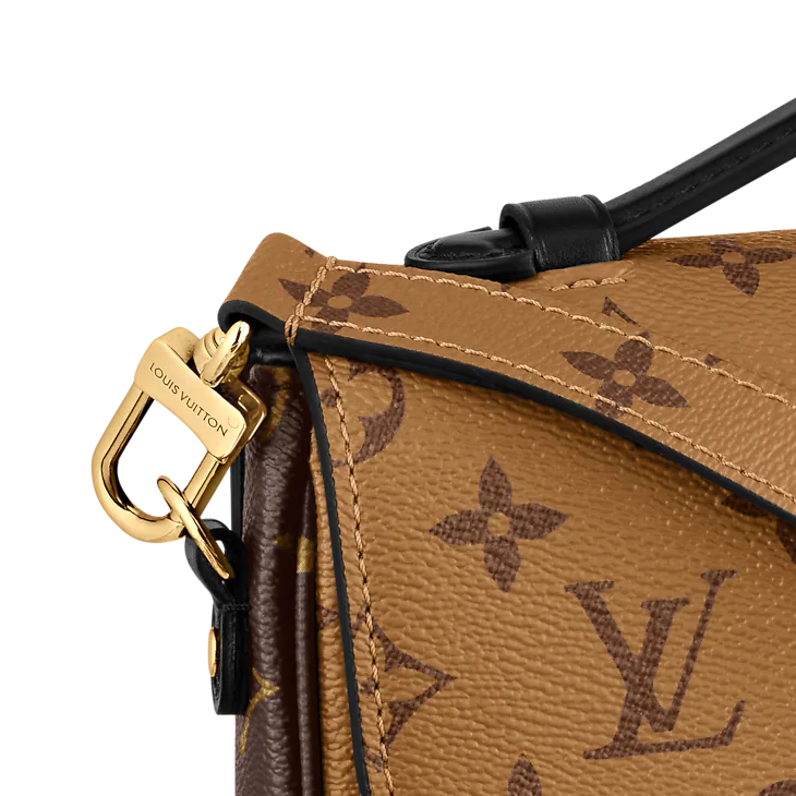 Louis Vuitton Pochette Métis