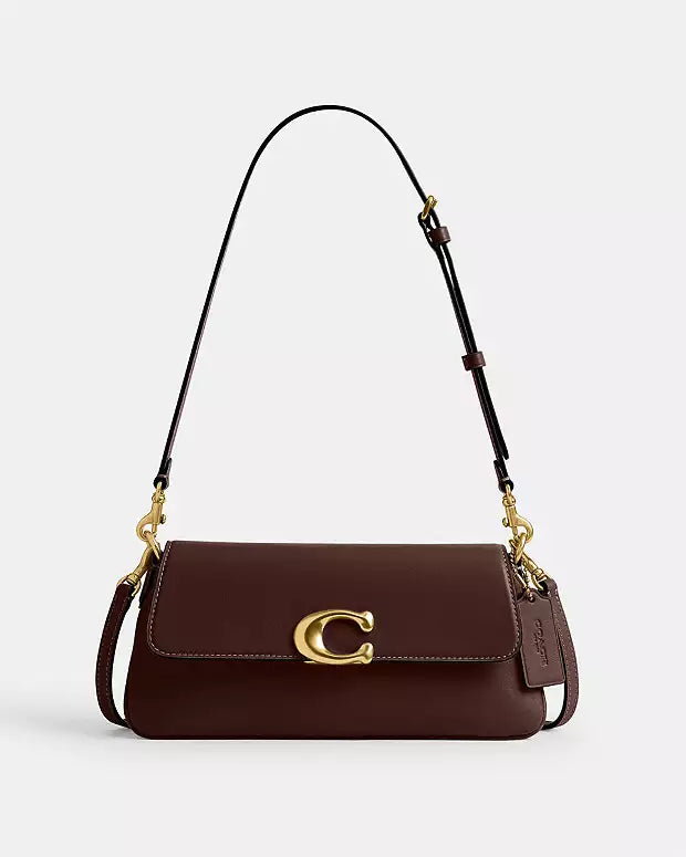 Coach jet Shoulder Bag 26