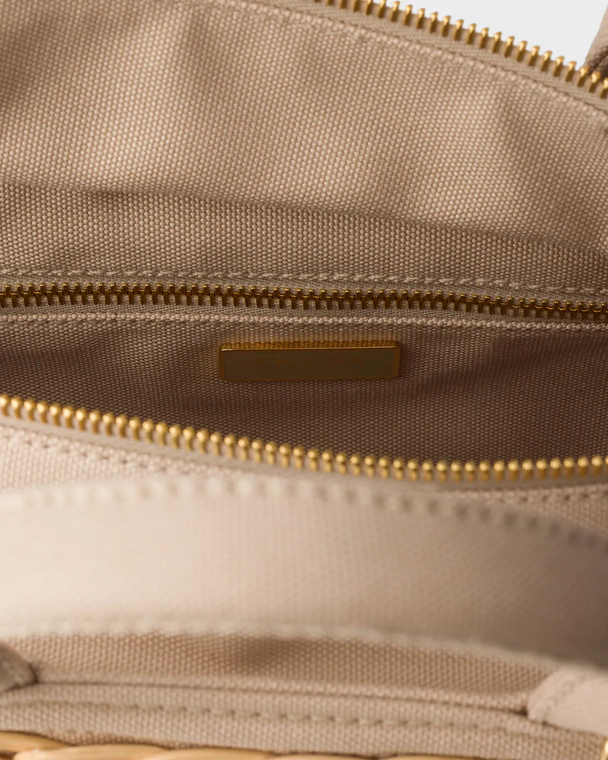Medium wicker and canvas tote bag